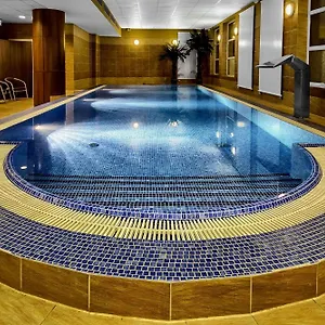 Grand Royal 4* Poznań