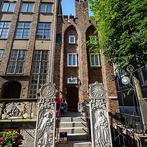 https://gotyk-house-guest-house.gdanskhotel.org